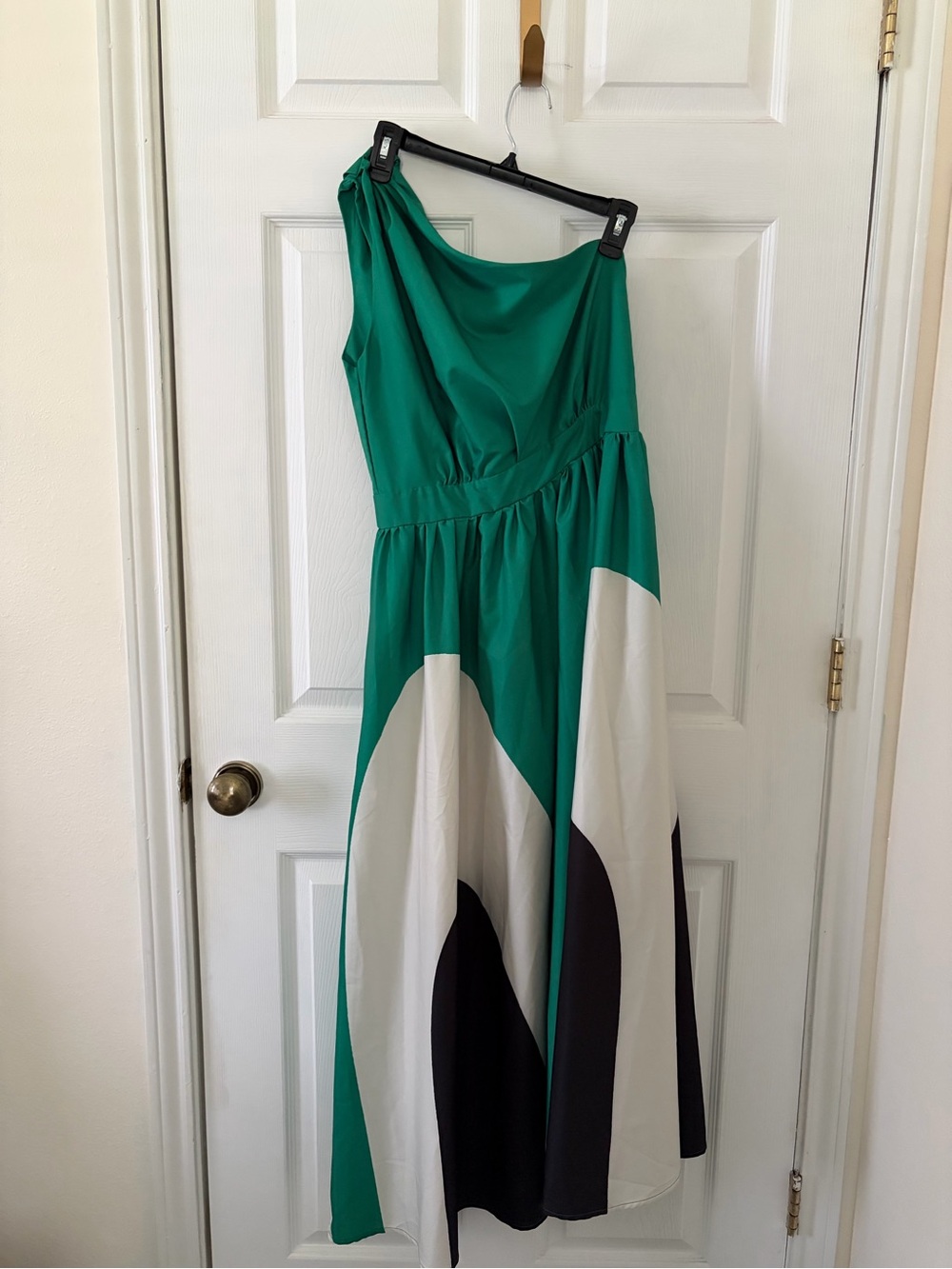 One-Shoulder Green & White Colorblock Maxi Dress